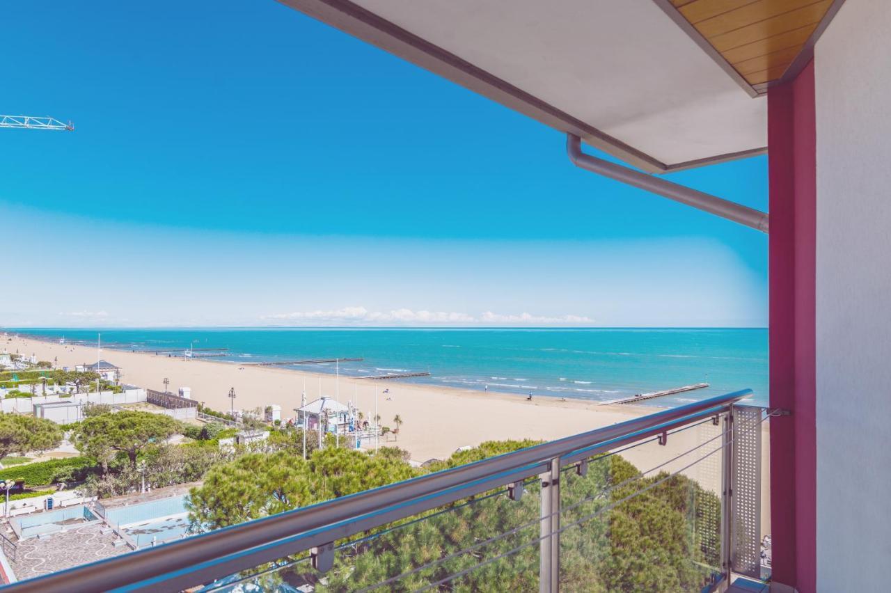 Hotel Cesare Augustus Lido di Jesolo Exterior photo