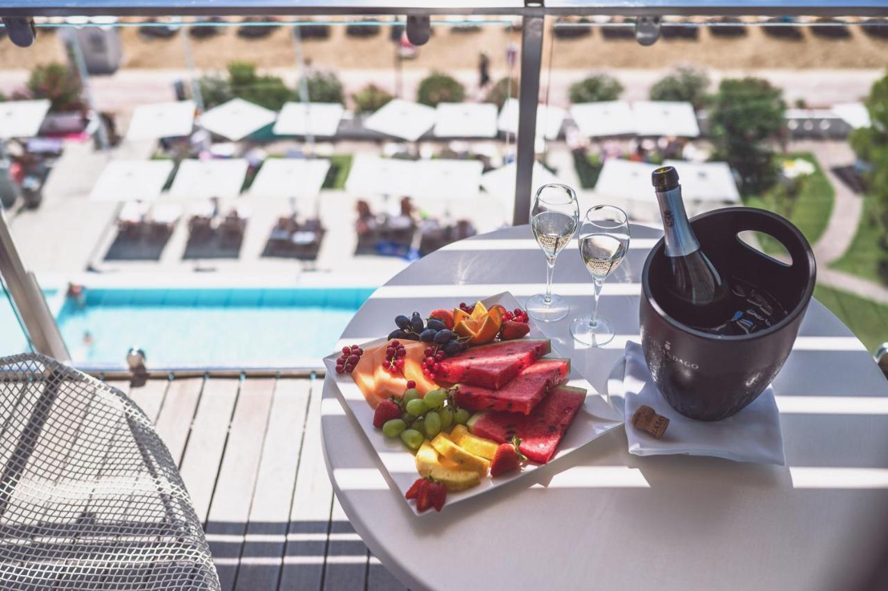 Hotel Cesare Augustus Lido di Jesolo Exterior photo