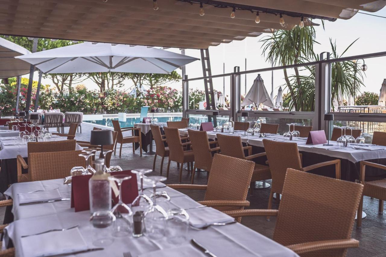 Hotel Cesare Augustus Lido di Jesolo Exterior photo