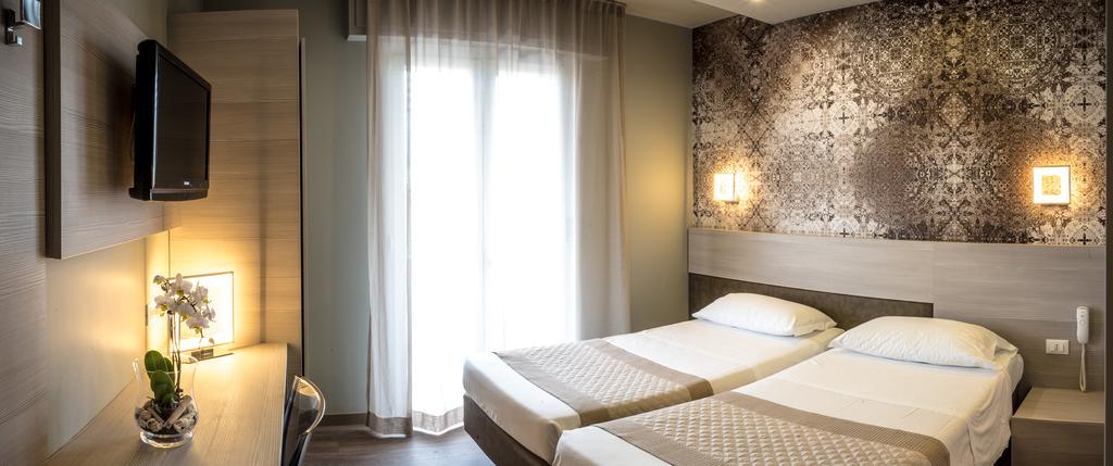 Hotel Cesare Augustus Lido di Jesolo Exterior photo